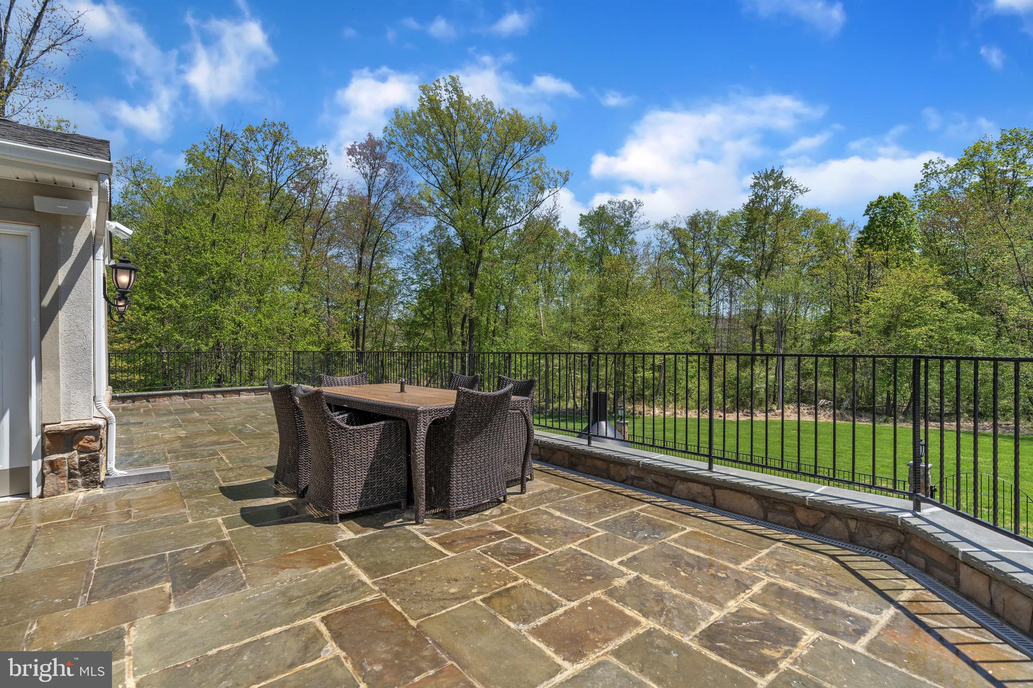 DOMINION VALLEY COUNTRY CLUB - Residential