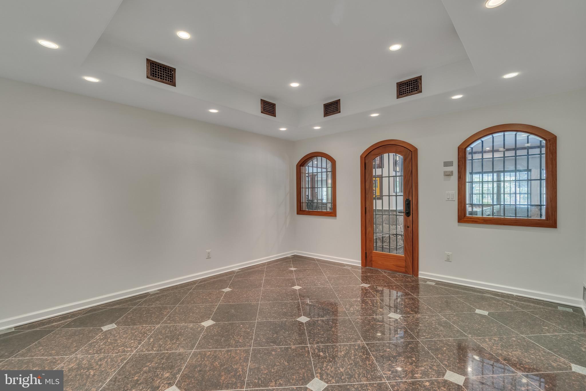 DOMINION VALLEY COUNTRY CLUB - Residential