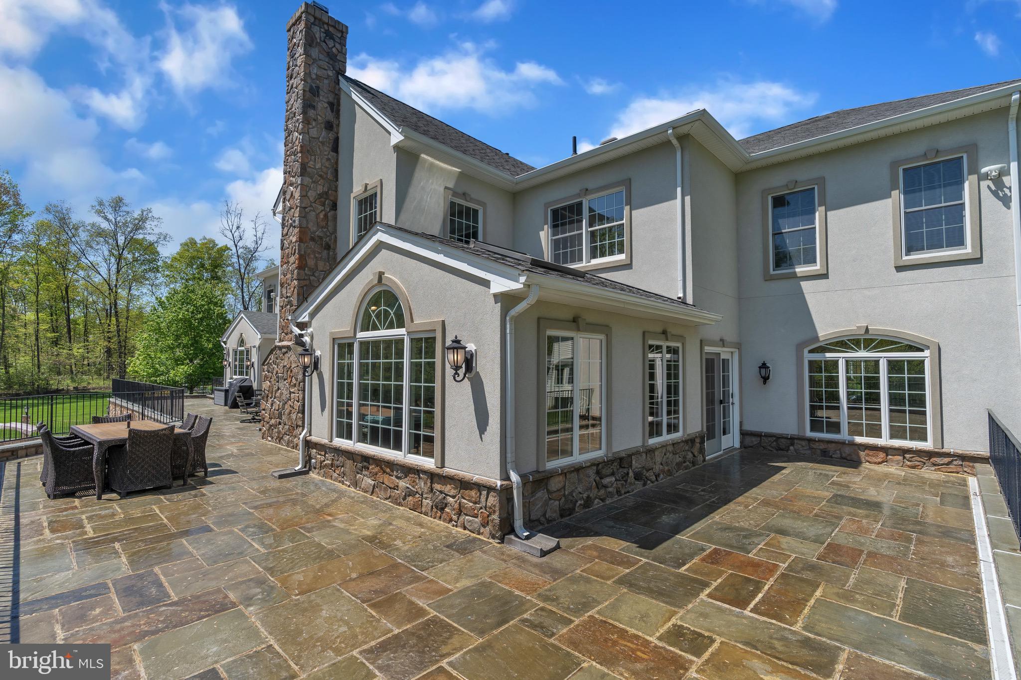 DOMINION VALLEY COUNTRY CLUB - Residential