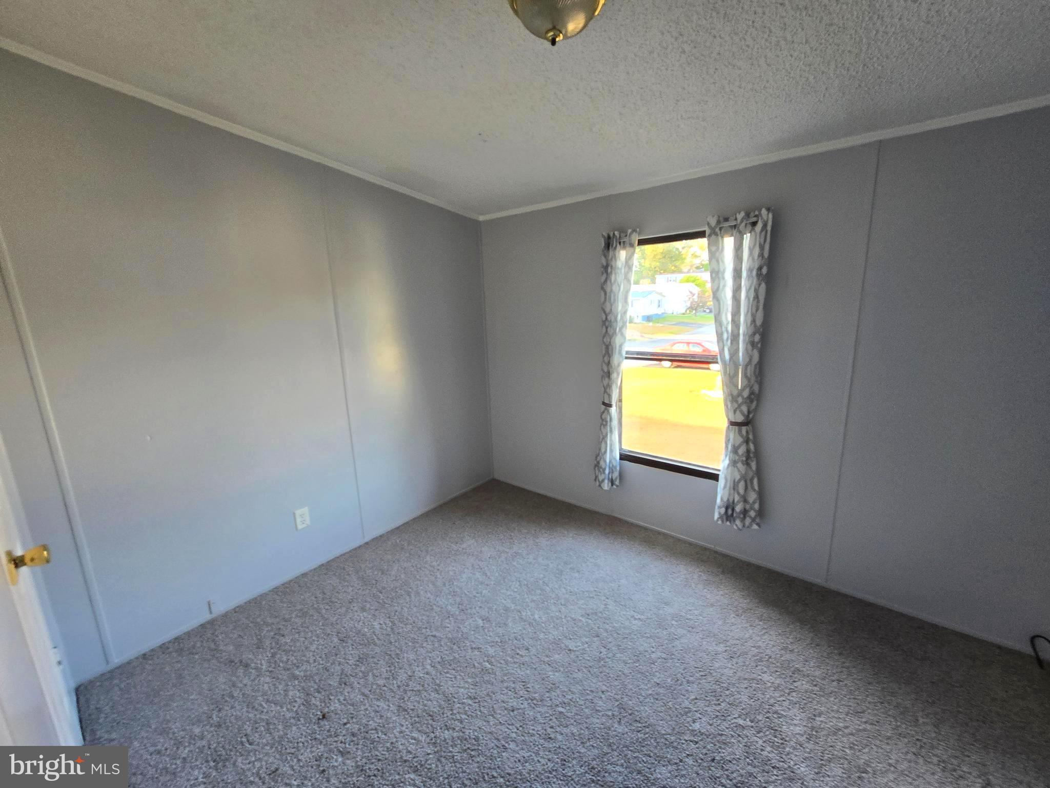 PLEASANT HILLS TR - Residential