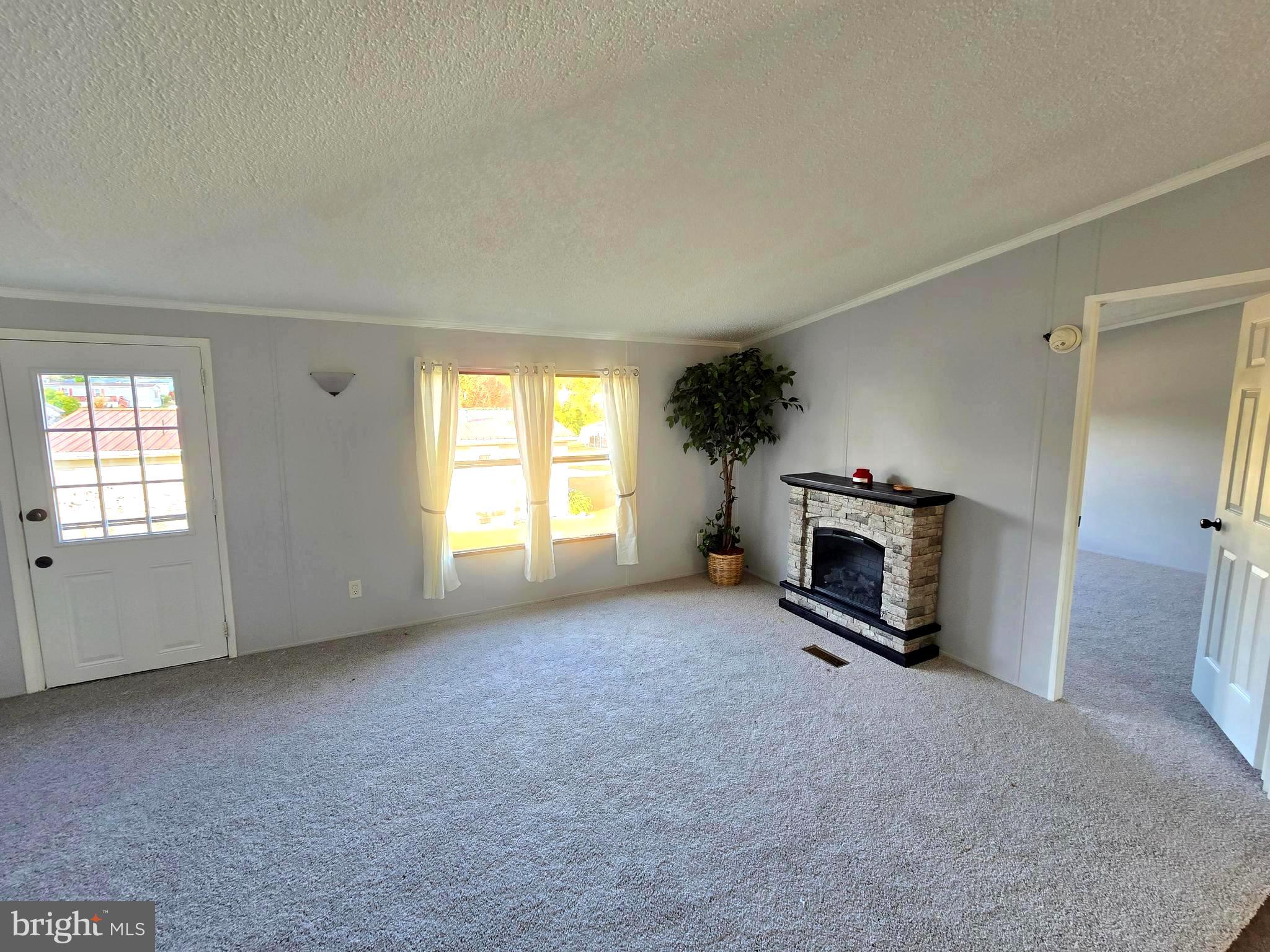 PLEASANT HILLS TR - Residential