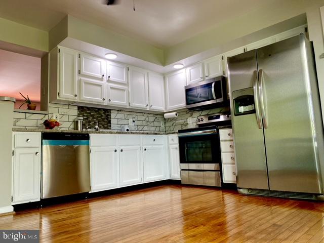 WELLINGTON/CLOVERHILL - Residential