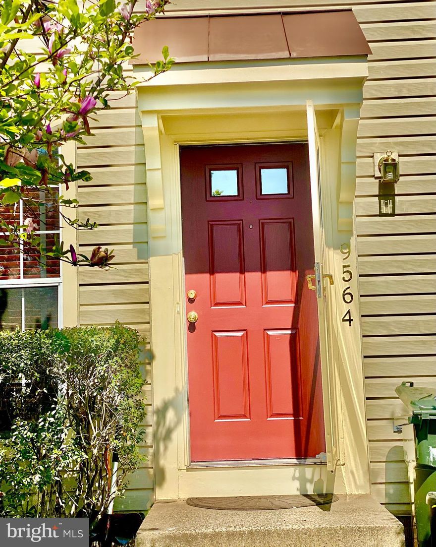 Sellers are moving on.....this lovely Unit is located minutes from downtown Manassas, restaurants and less than 3 miles from Prince William County Parkway 234, Ready to the new Buyer, updates bathrooms, floors, Deck and much more .Please follow COVID protocols and wear masks. App. 2 hours before showing please. Parking # 491,436.  .