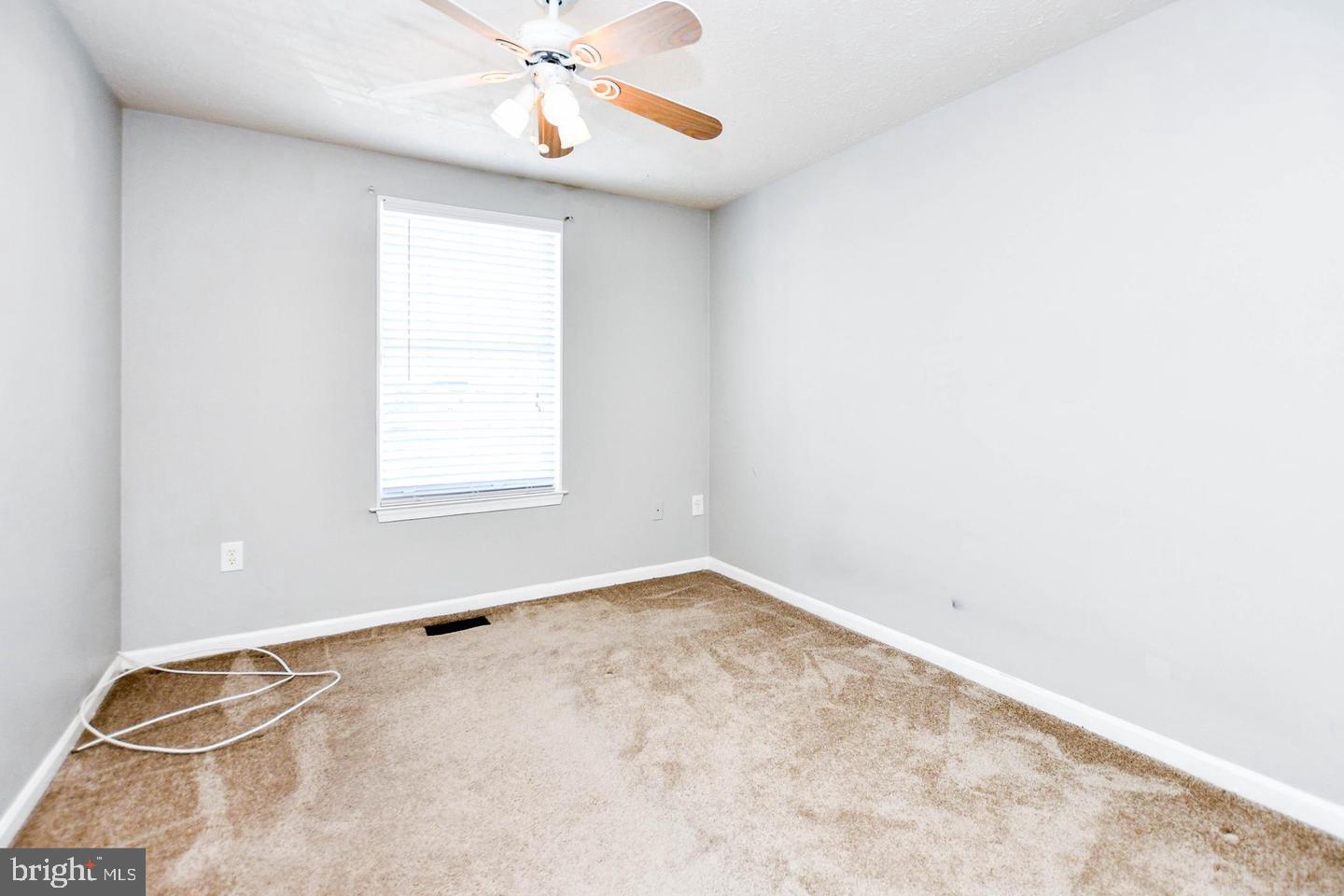 OVERLOOK - Residential Lease