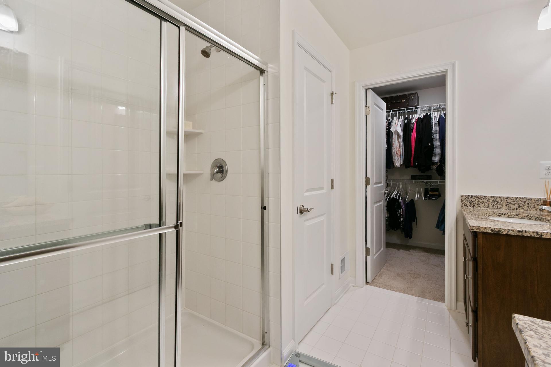 DEEP HARBOUR - Residential