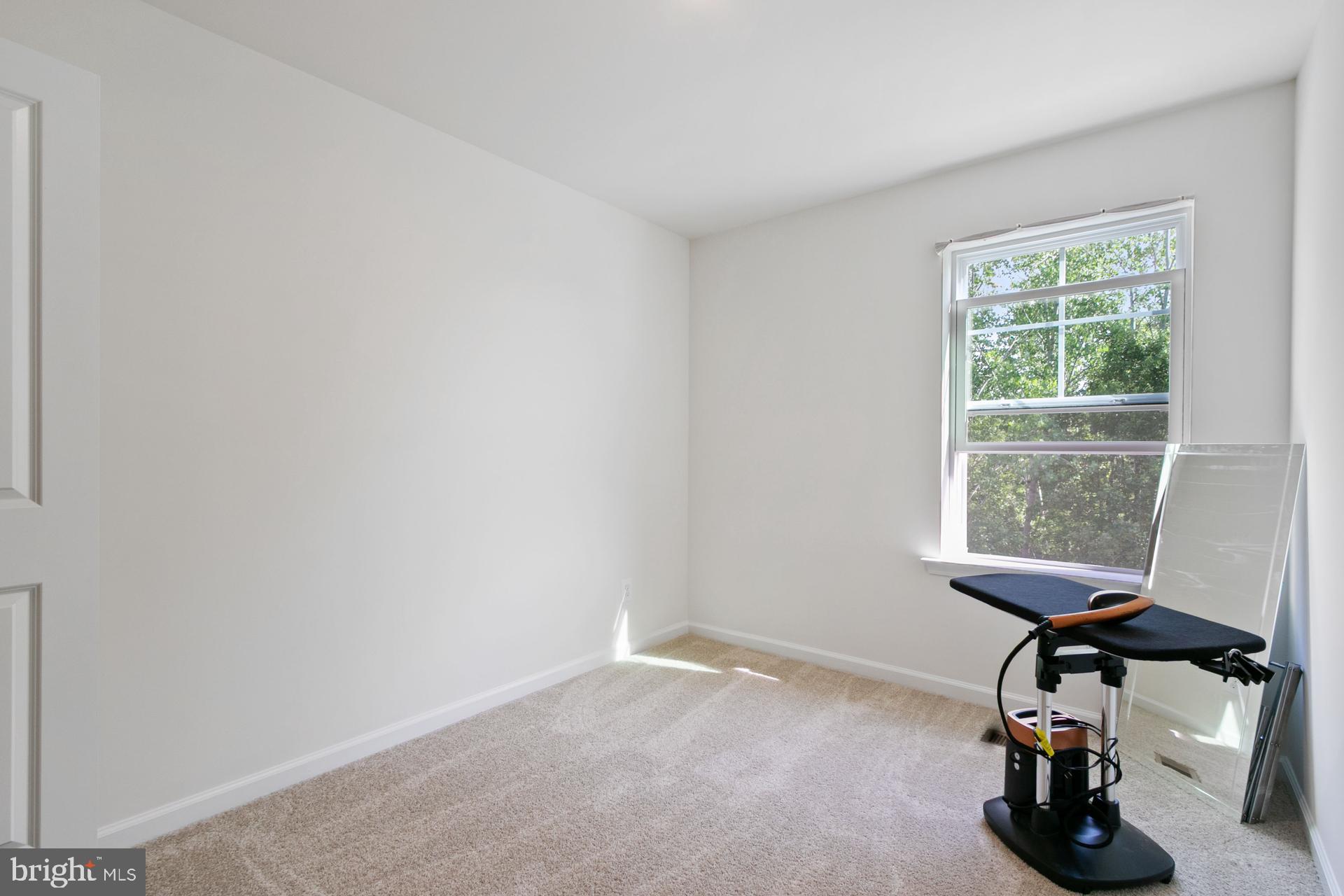 DEEP HARBOUR - Residential