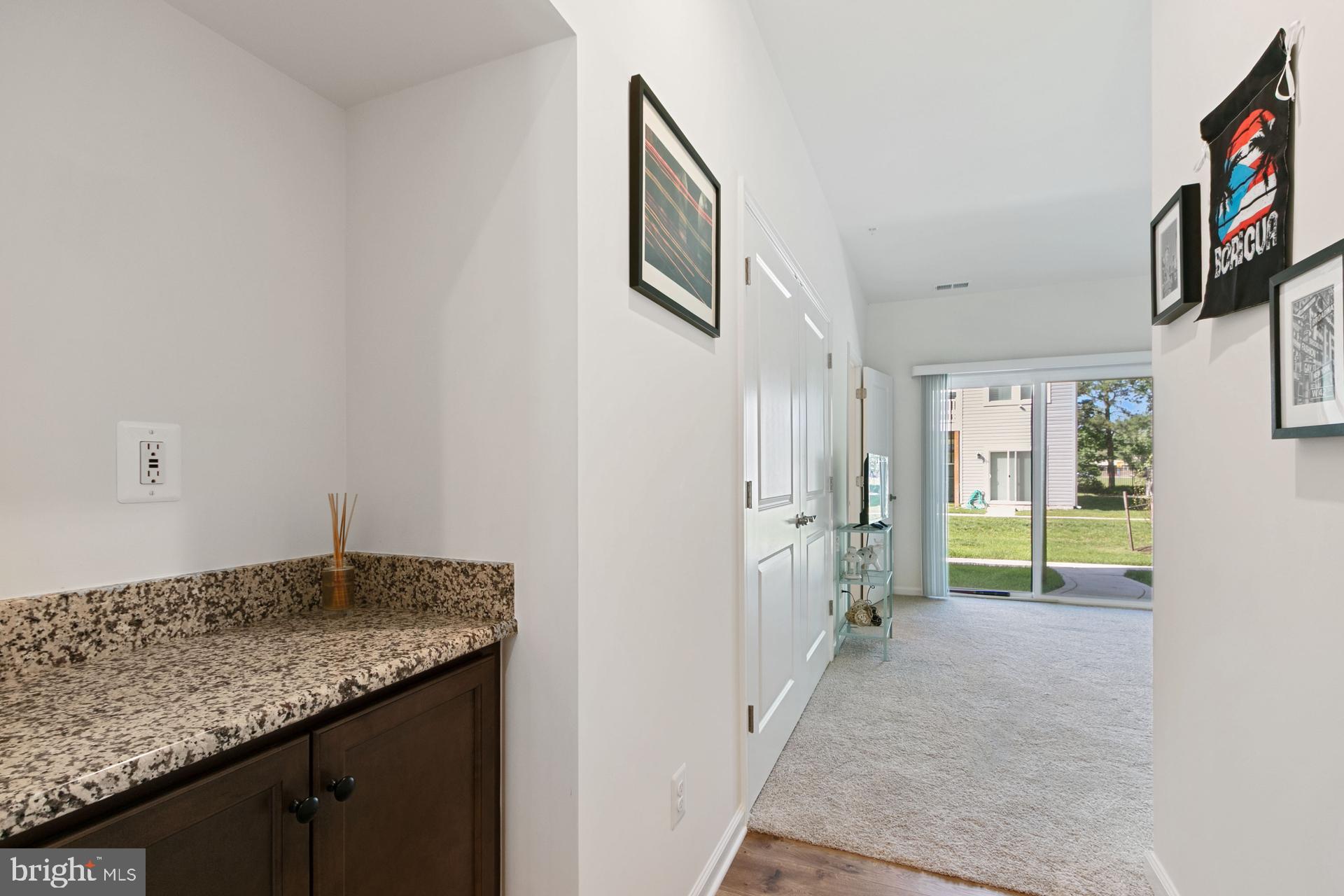 DEEP HARBOUR - Residential