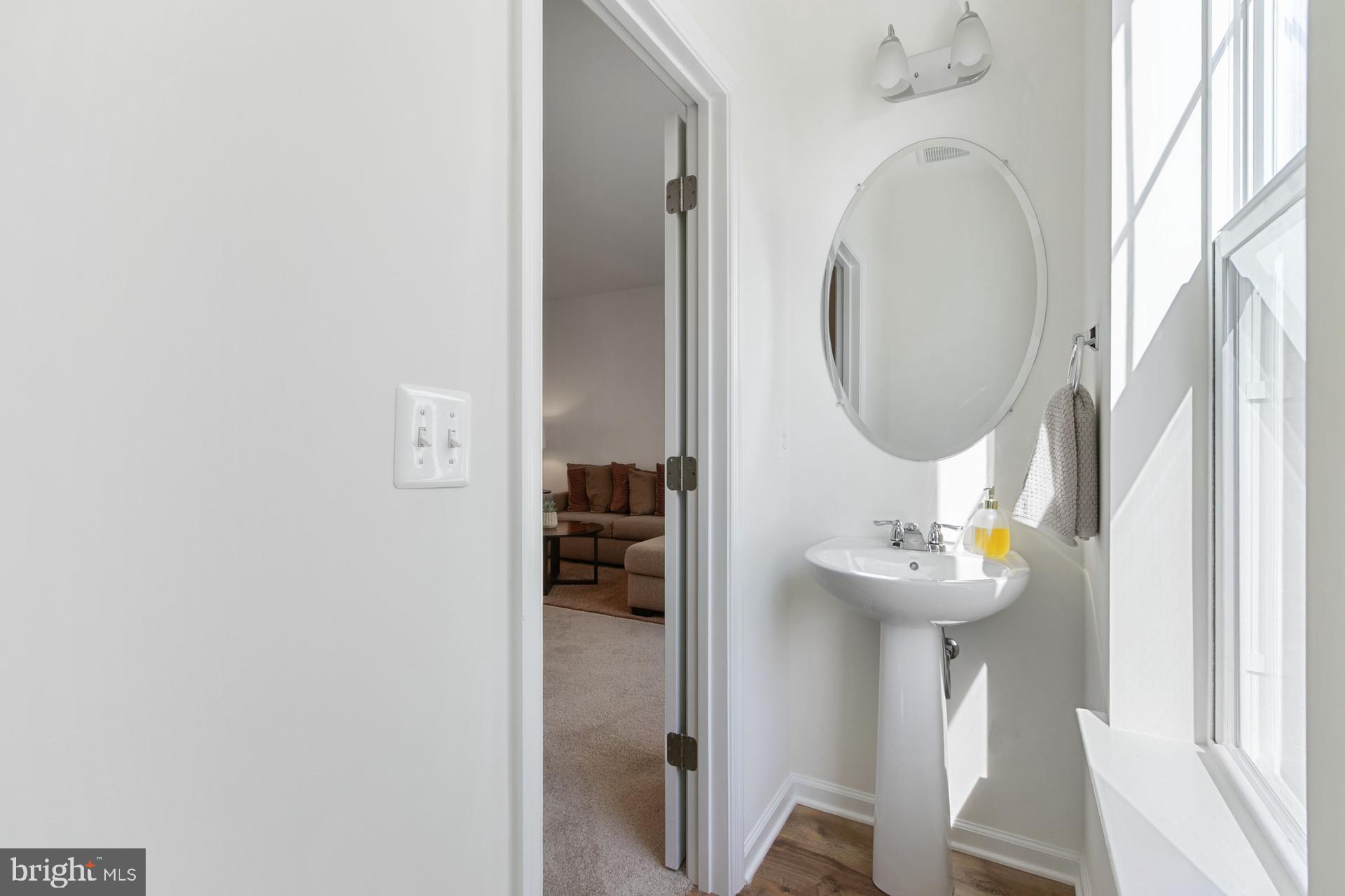 DEEP HARBOUR - Residential