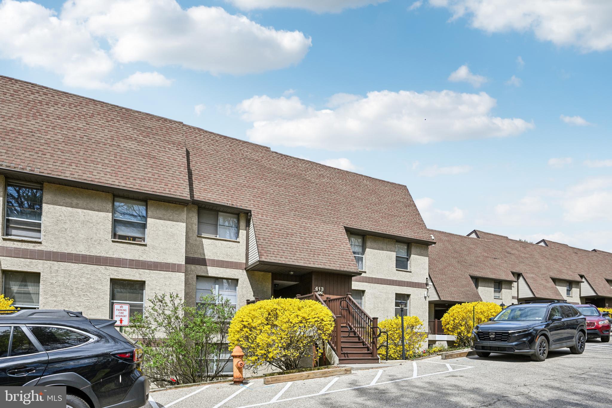 GREEN TREE SUMMIT - Residential