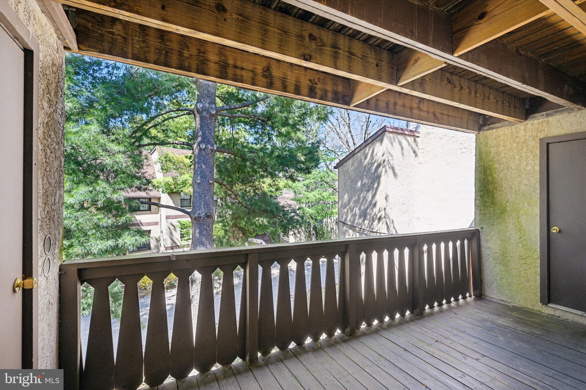 GREEN TREE SUMMIT - Residential