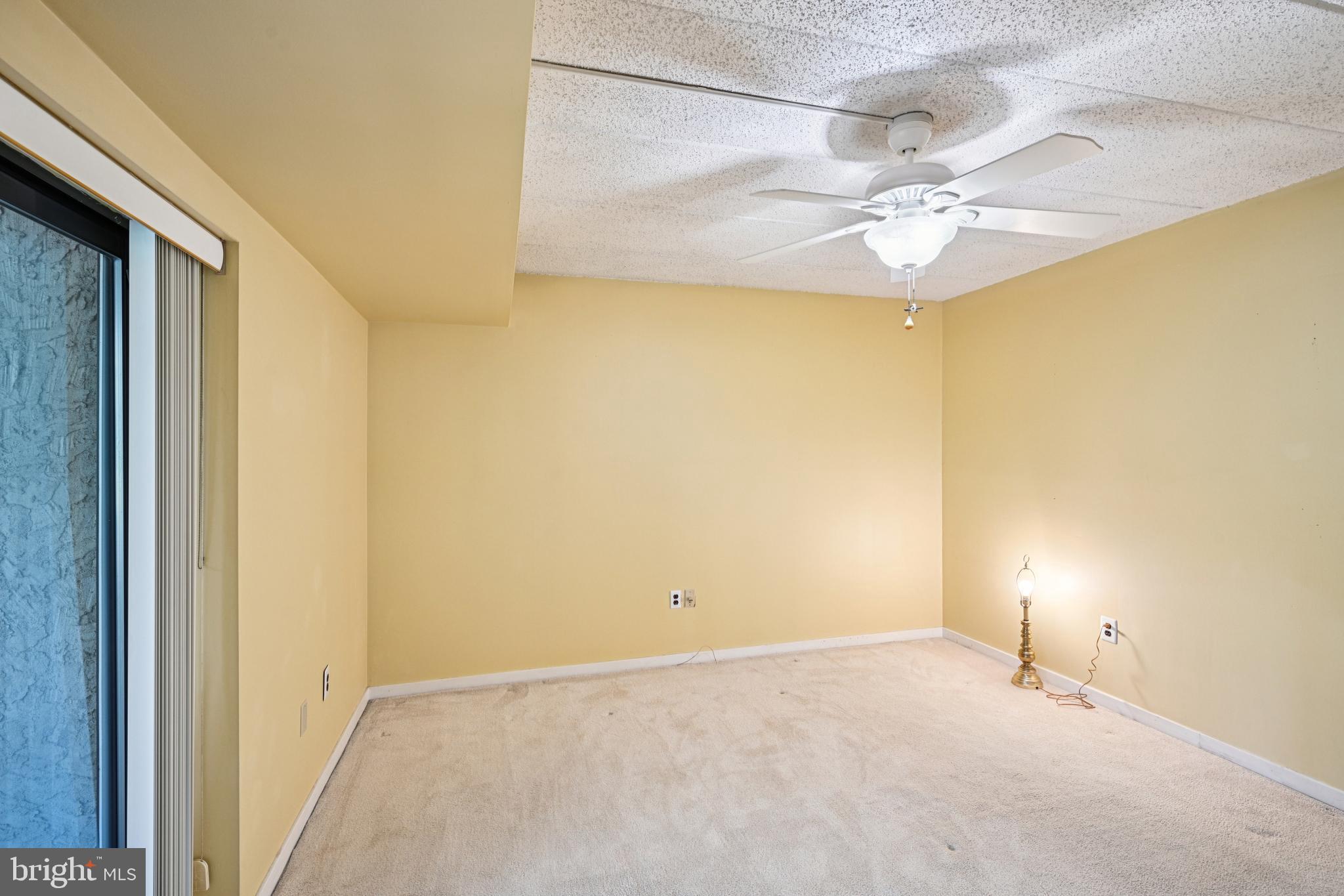 GREEN TREE SUMMIT - Residential