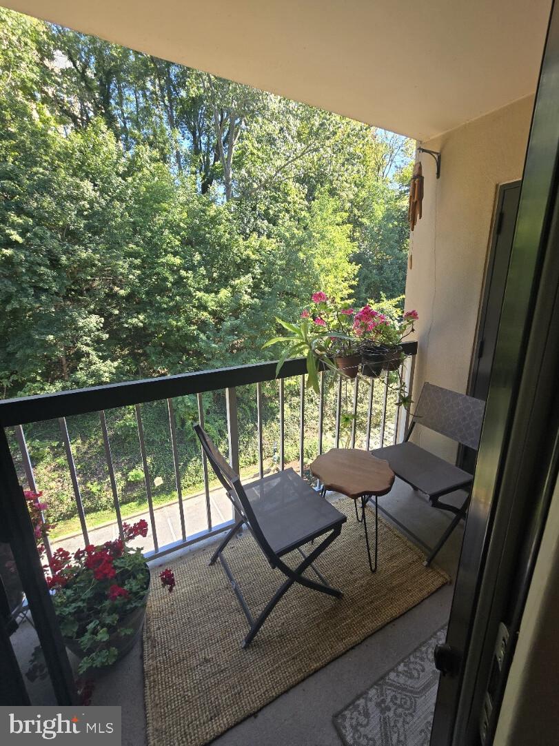 1704 N PARK DRIVE UNIT A 409