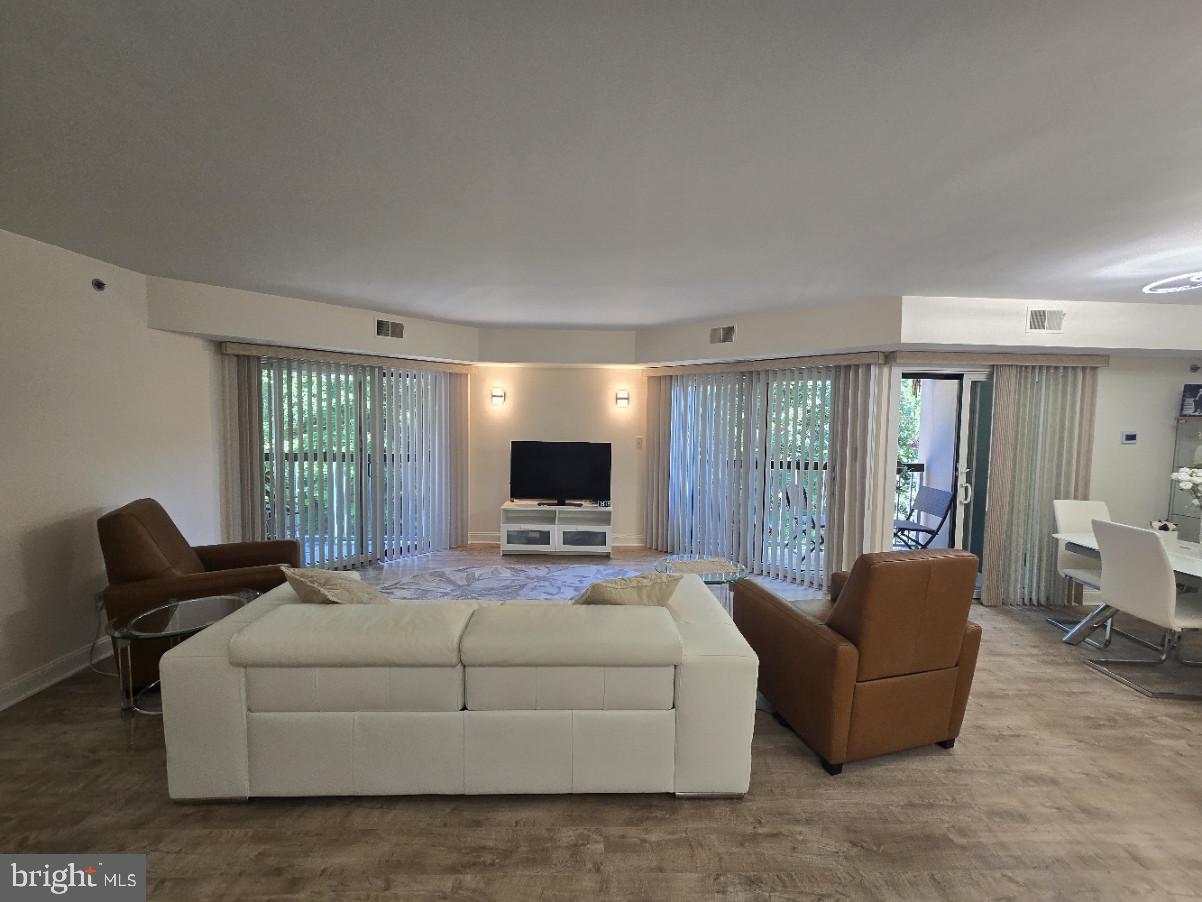 1704 N PARK DRIVE UNIT A 409