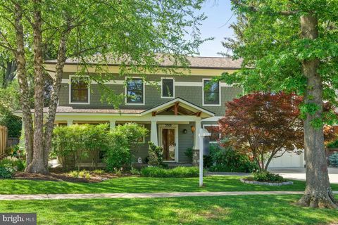 Photo of 3906 HALSEY ST, KENSINGTON, MD 20895 (MLS # MDMC2094320) Photo of 3906 HALSEY ST, KENSINGTON, MD 20895 (MLS # MDMC2094320)