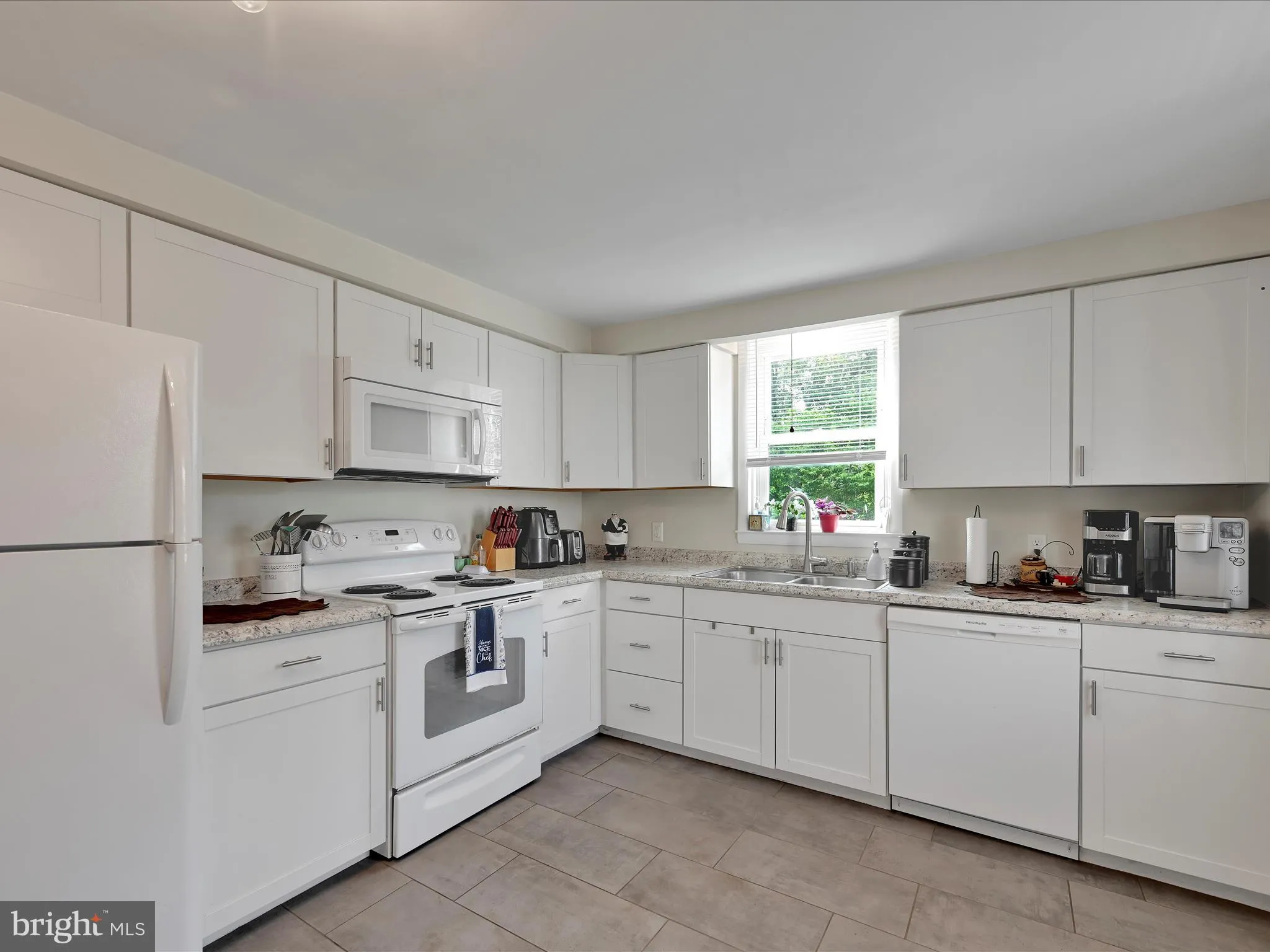 York, Pennsylvania 17408, United States, 6 Bedrooms Bedrooms, ,Residential,Active,144547