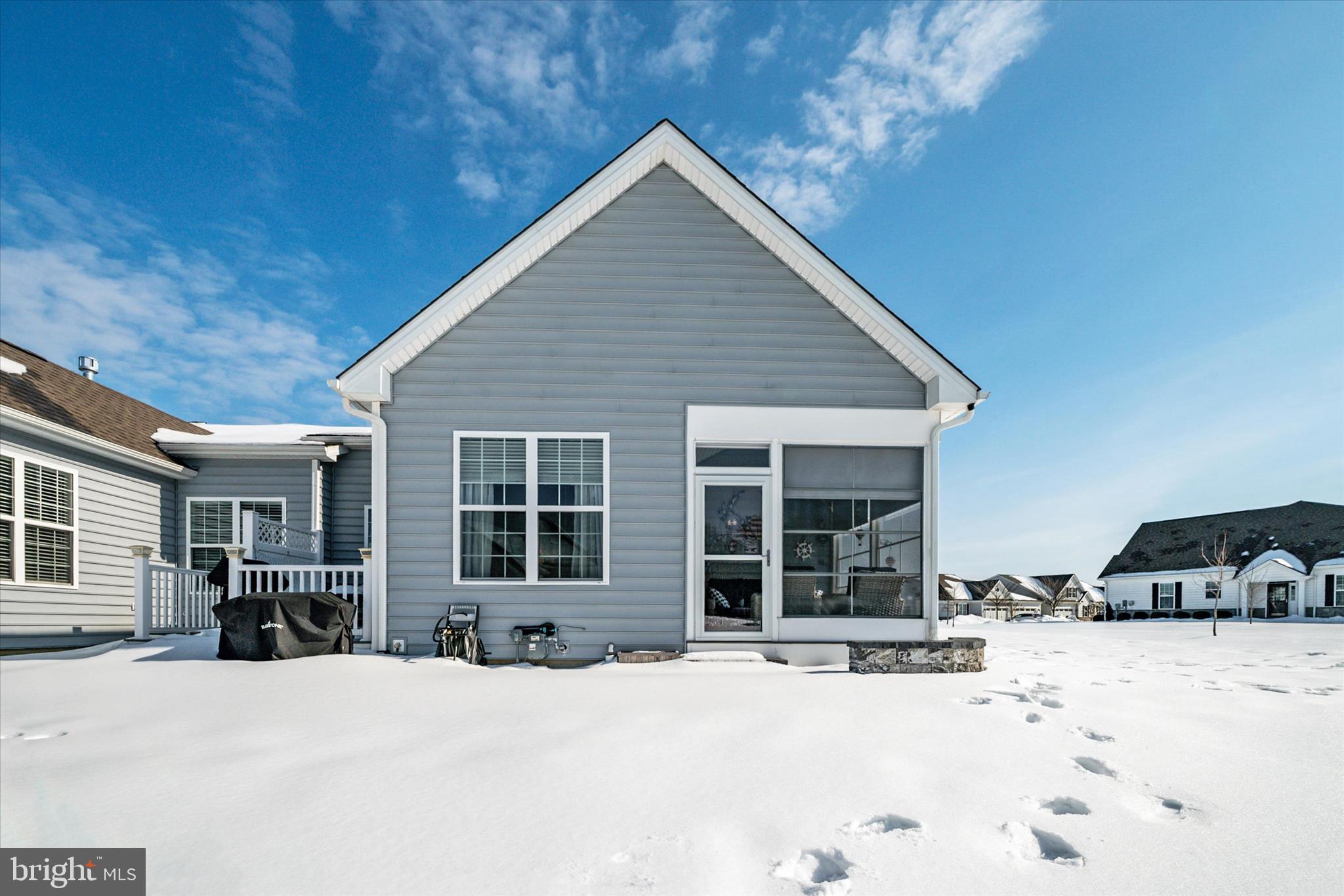 BAY BRIDGE COVE - Residential