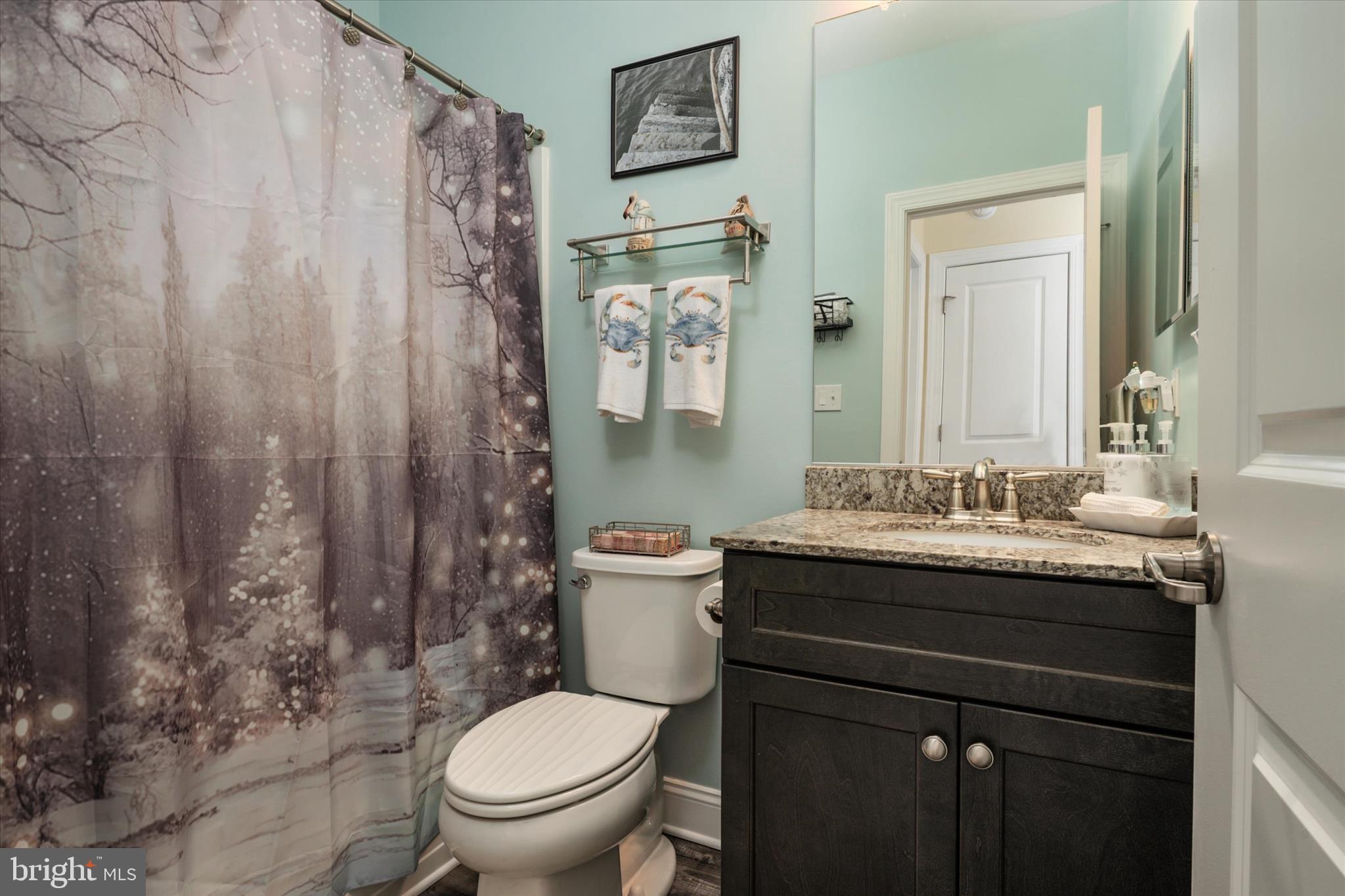 BAY BRIDGE COVE - Residential