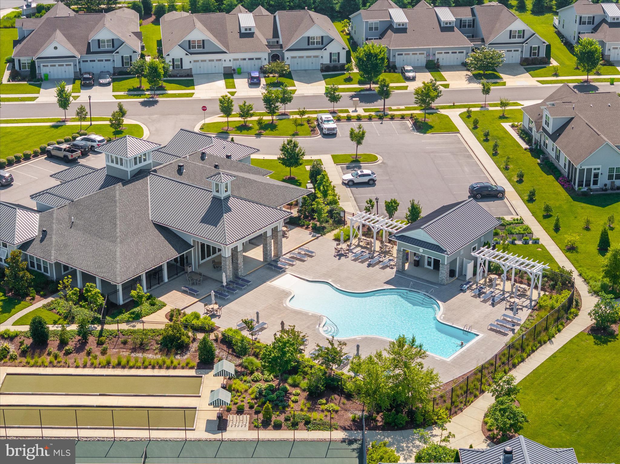 BAY BRIDGE COVE - Residential