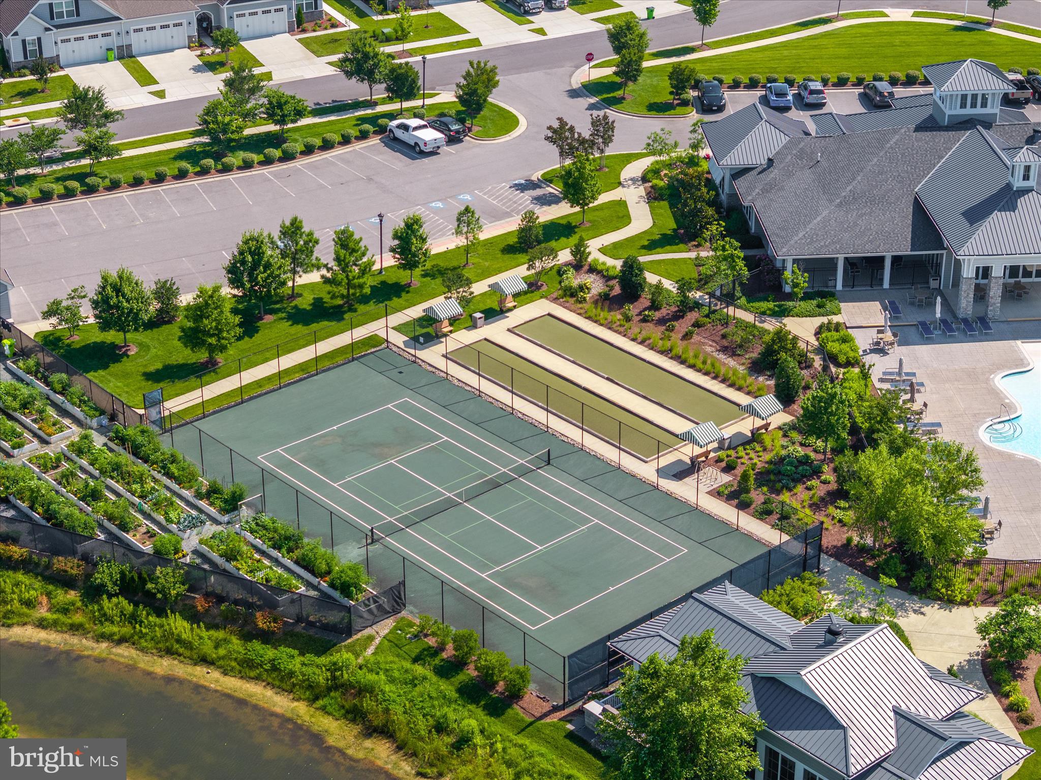 BAY BRIDGE COVE - Residential