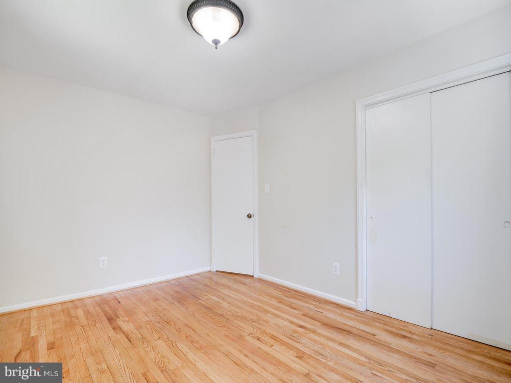 OAKVIEW - Residential