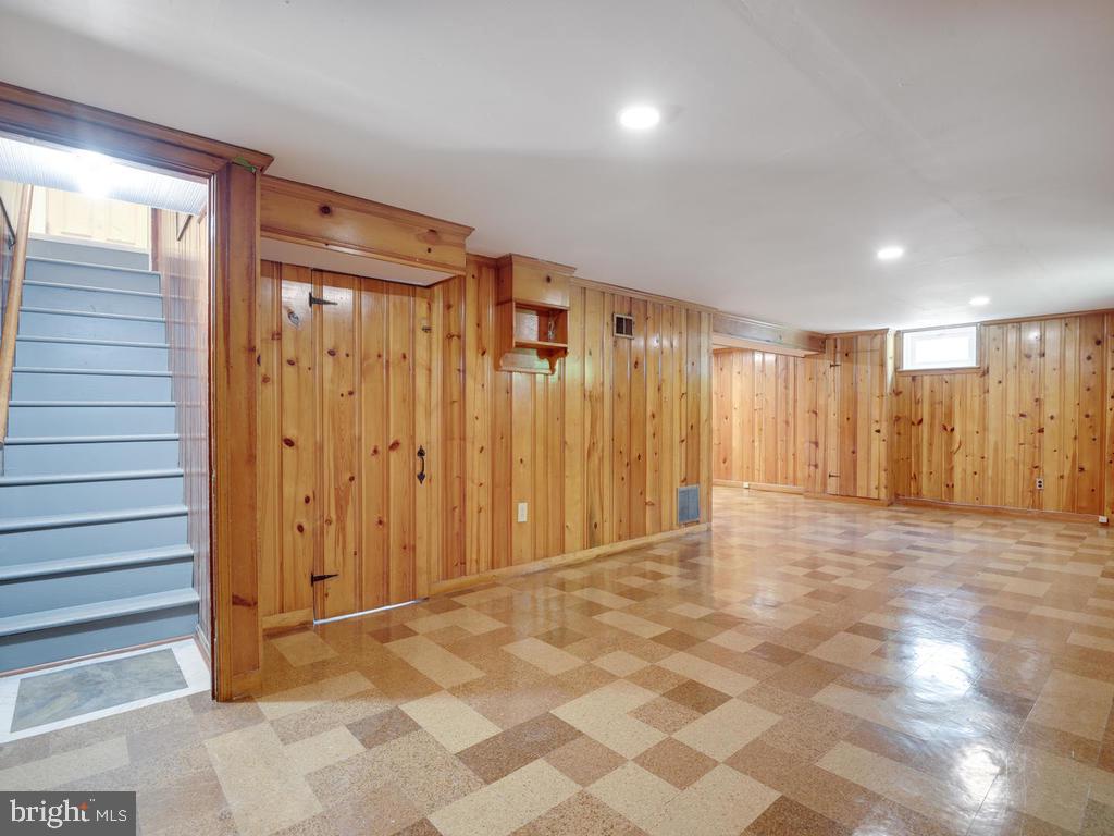 OAKVIEW - Residential