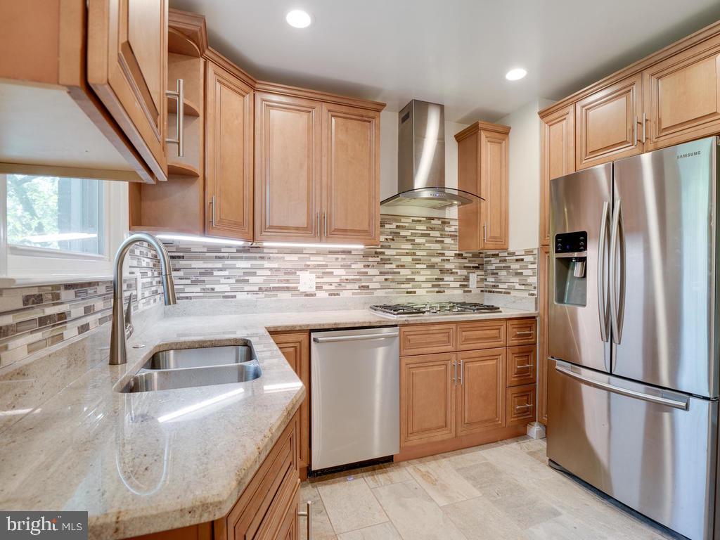 OAKVIEW - Residential