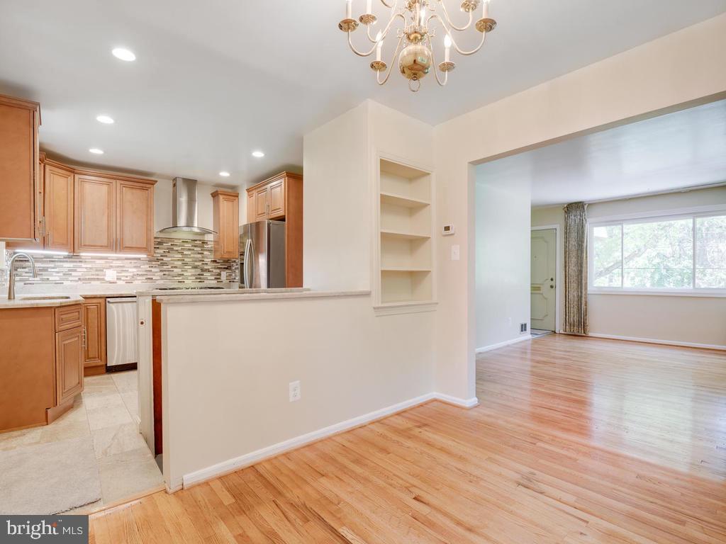 OAKVIEW - Residential