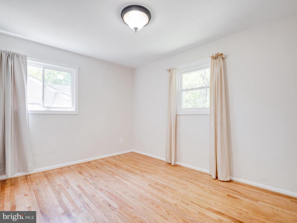 OAKVIEW - Residential