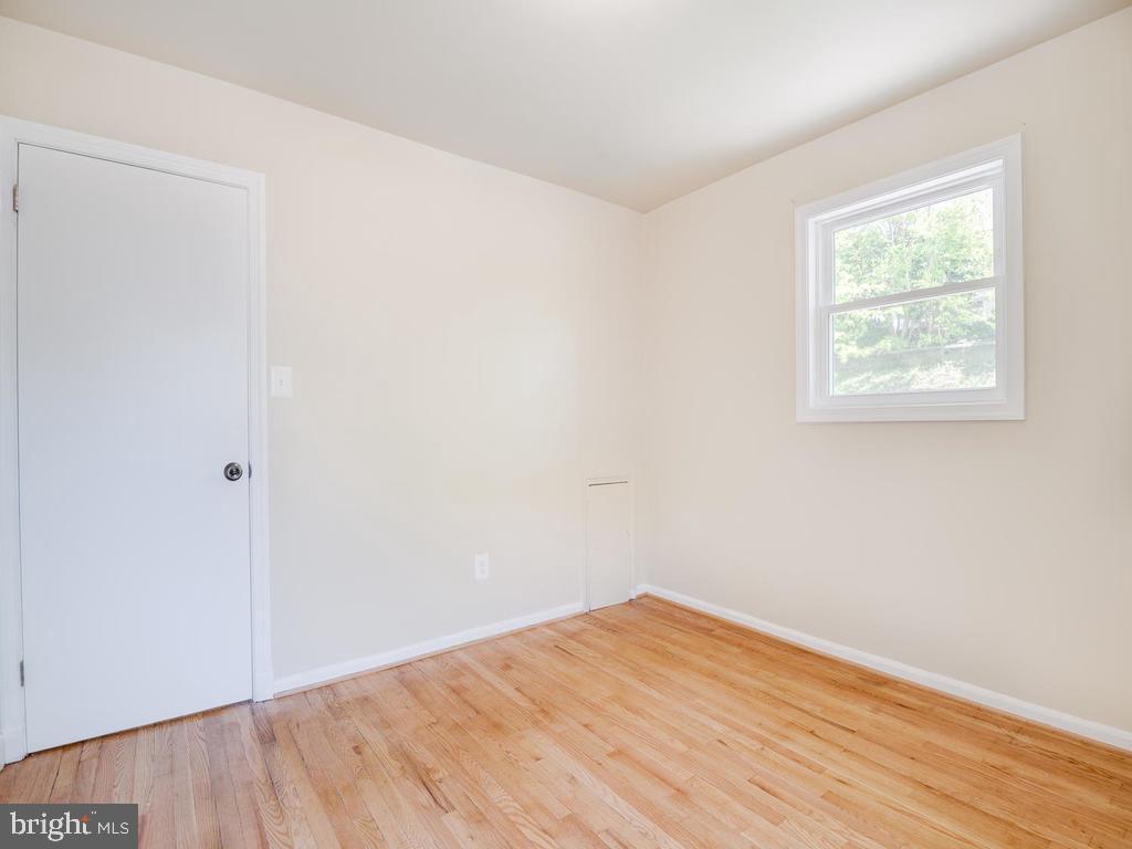 OAKVIEW - Residential