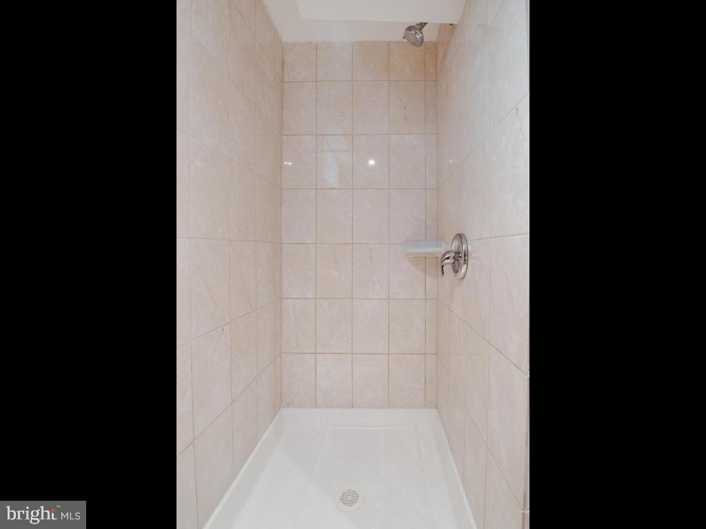 OAKVIEW - Residential