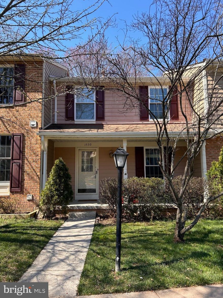 Available Now.  Well-maintained and freshly painted 3-level townhouse with wood floors on main & upper levels, backs to the tranquility of woods in N. Reston. With updated kitchen and 1700 sq. ft. of finished living space and 3 BR + 3.5 BA, enjoy a cup of coffee alfresco on the deck that backs to trees.   The 3 bedrooms are located on the upper level, one of which is the primary bedroom with walk-in closet and ensuite bathroom.   

Family room is located in carpeted lower level with full bathroom and generous storage area, with walk out to the fenced backyard . 

Enjoy all the amenities that Reston offers, with miles of paved trails, proximity to Autumnwood and Lake Newport swimming pools, playground, and tennis/pickle ball courts. 

Stroll to North Point Village Shopping Center, a 1/4 mile away, with its grocery store, wine shop, Starbucks, and restaurants.  Close to Armstrong Elementary School and KinderCare.  

Convenient to major commuting arteries: Tollroad (267), Leesburg Pike/Rte. 7, Fairfax County Parkway, and 3 miles to Reston Town Center (RTC) and Reston Station Metro.  RIBS 4 bus takes you to the RTC offices, stores, and public transportation hub. Minimum credit score of 650.