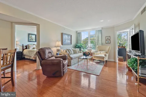 11800 Sunset Hills Road Unit 711, Reston, VA MLS: VAFX2235820