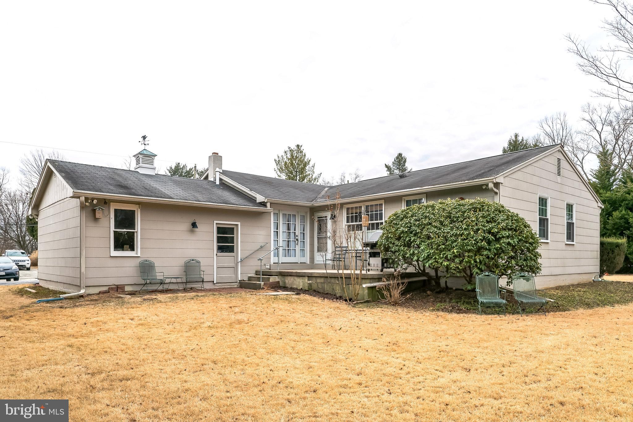 NEWTOWN SQ - Residential