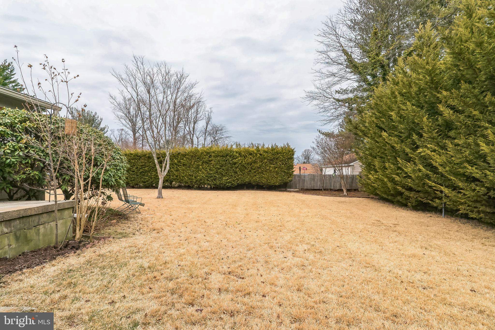 NEWTOWN SQ - Residential