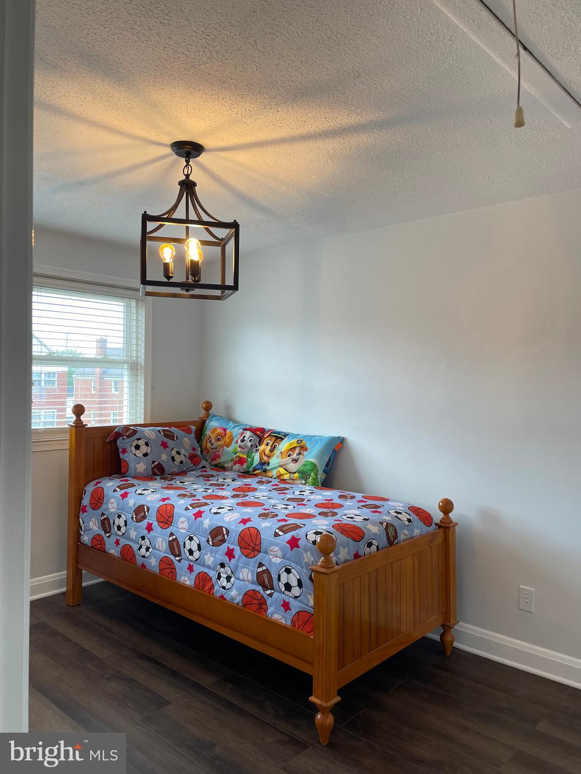 EDMONDSON HEIGHTS - Residential