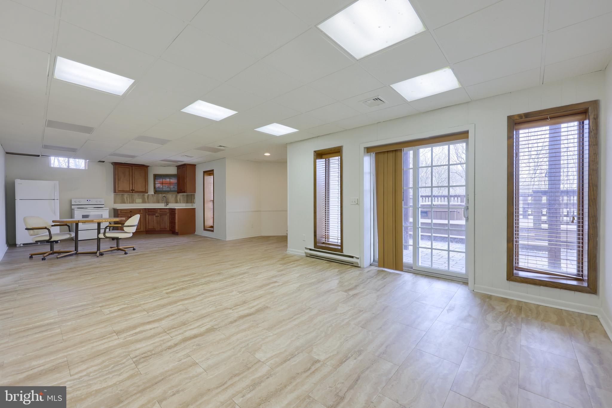 SOUTH ANNVILLE TWP. - Residential