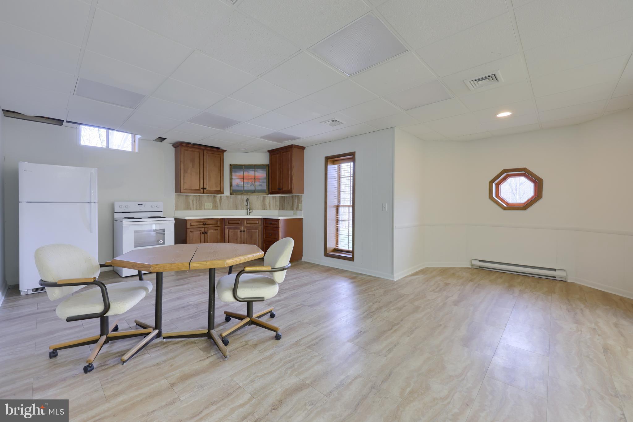 SOUTH ANNVILLE TWP. - Residential