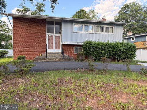 Photo of 2705 - N Rosser Street, ALEXANDRIA, VA 22311 (MLS # VAAX2062006)