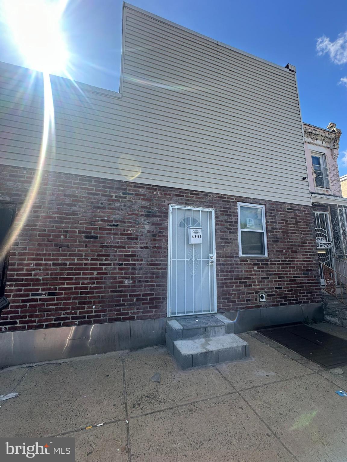4830 N FRONT STREET 40