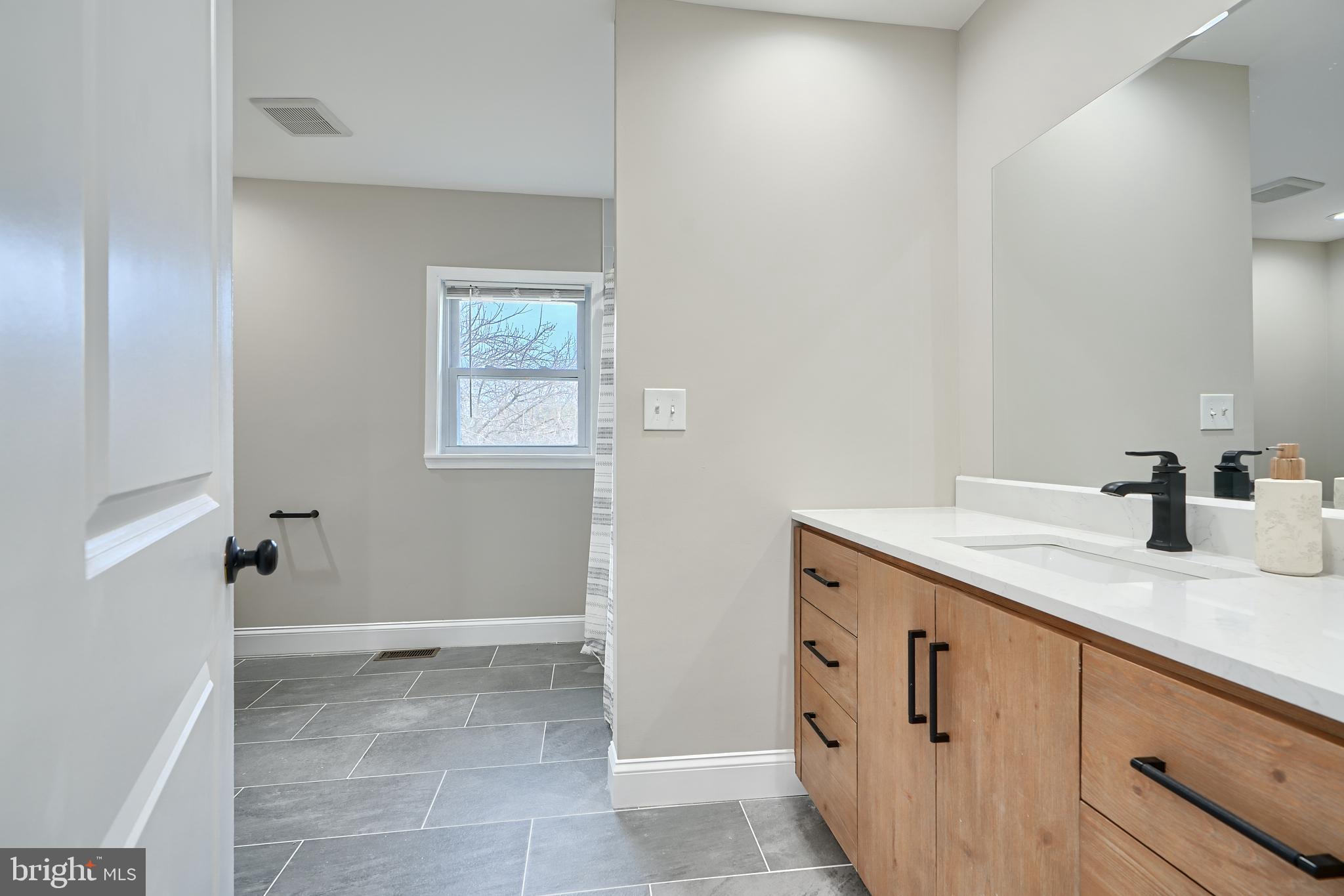 WORTHINGTON - Residential