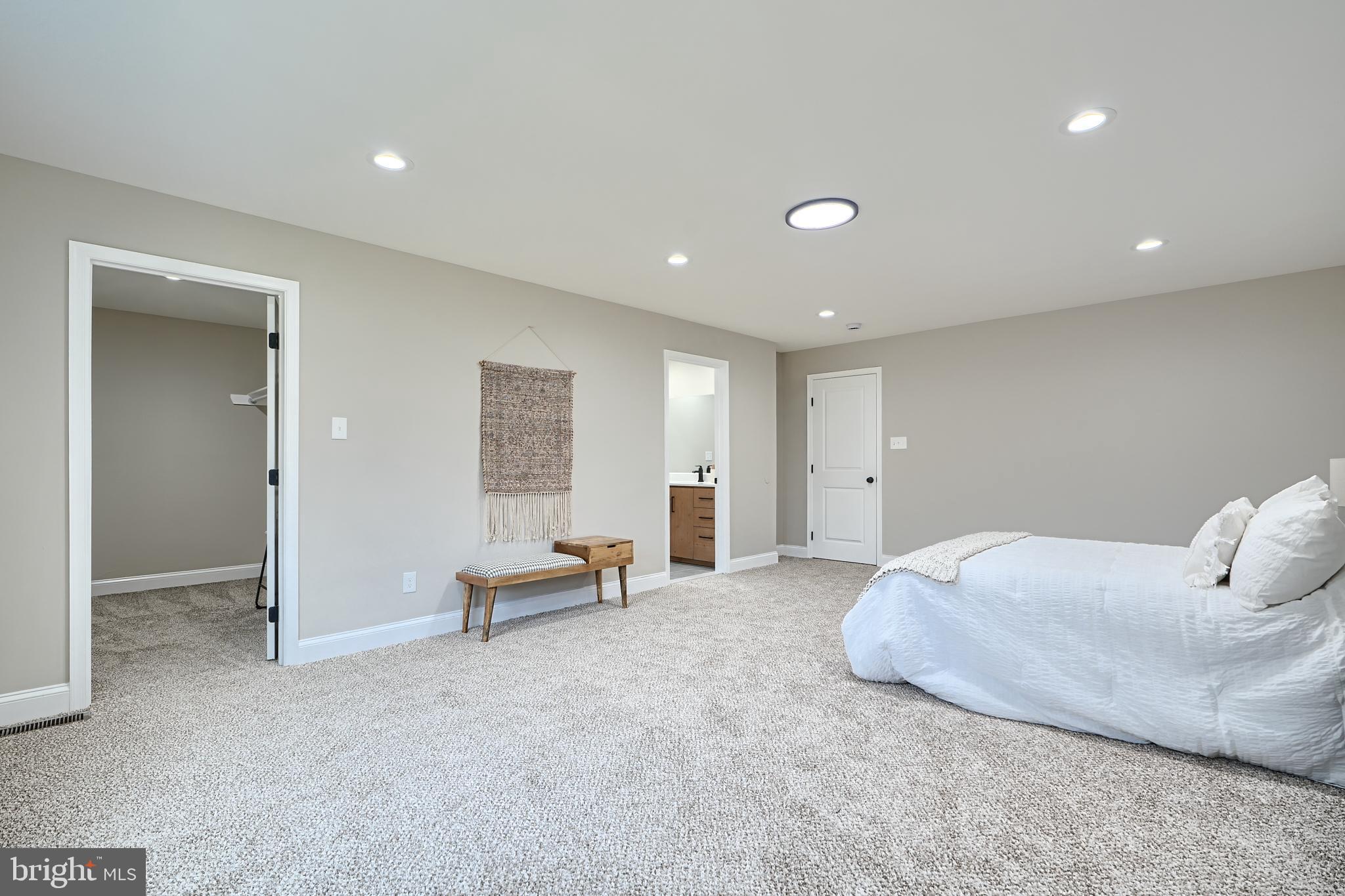 WORTHINGTON - Residential