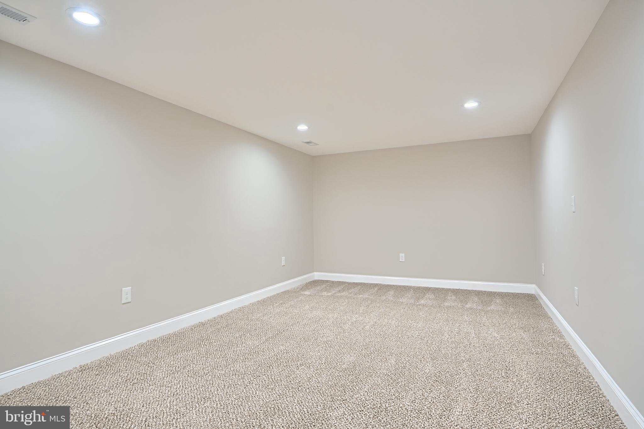 WORTHINGTON - Residential