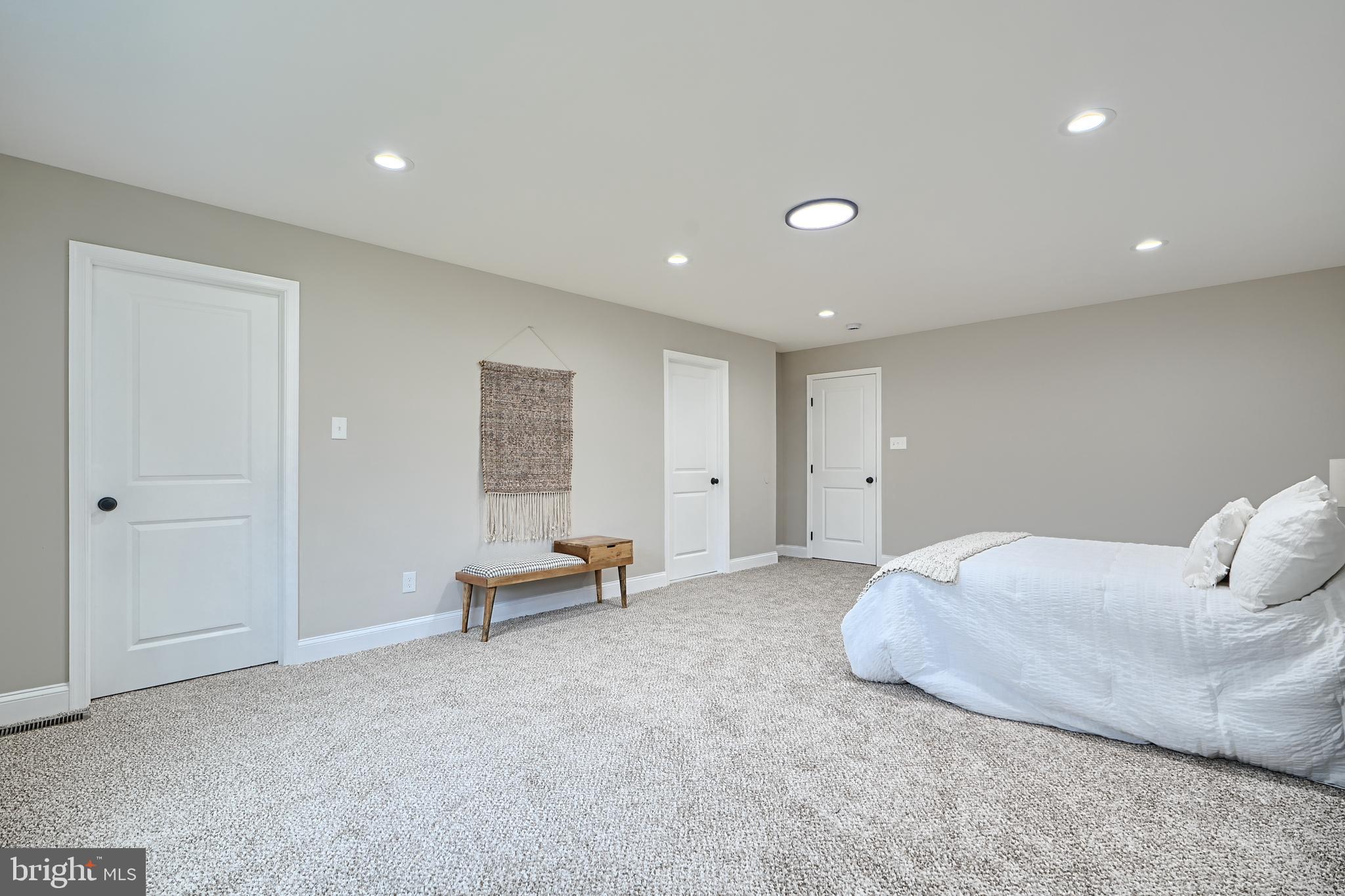 WORTHINGTON - Residential