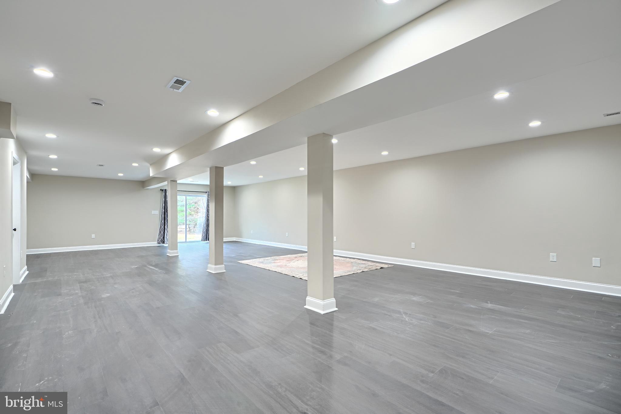 WORTHINGTON - Residential