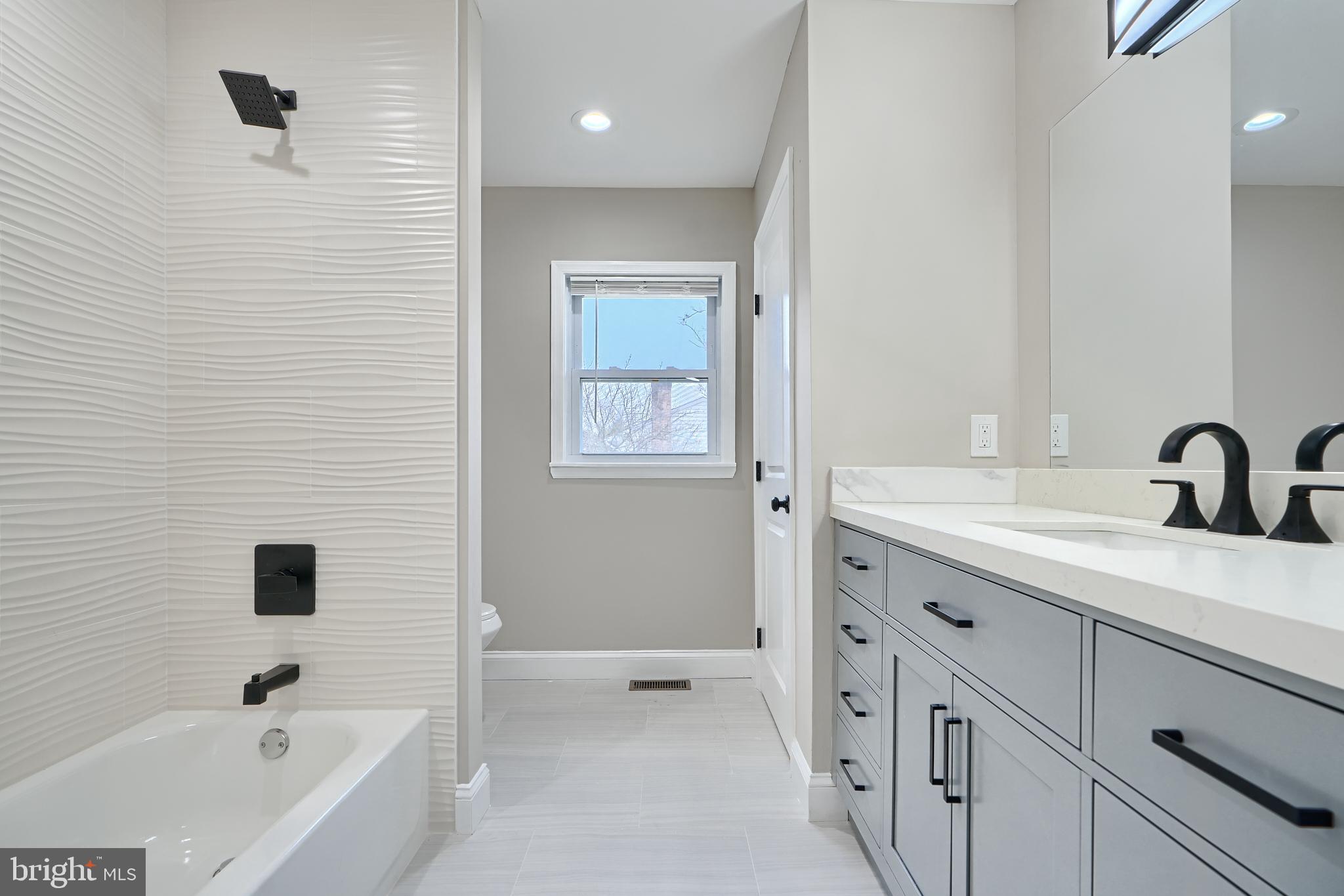 WORTHINGTON - Residential