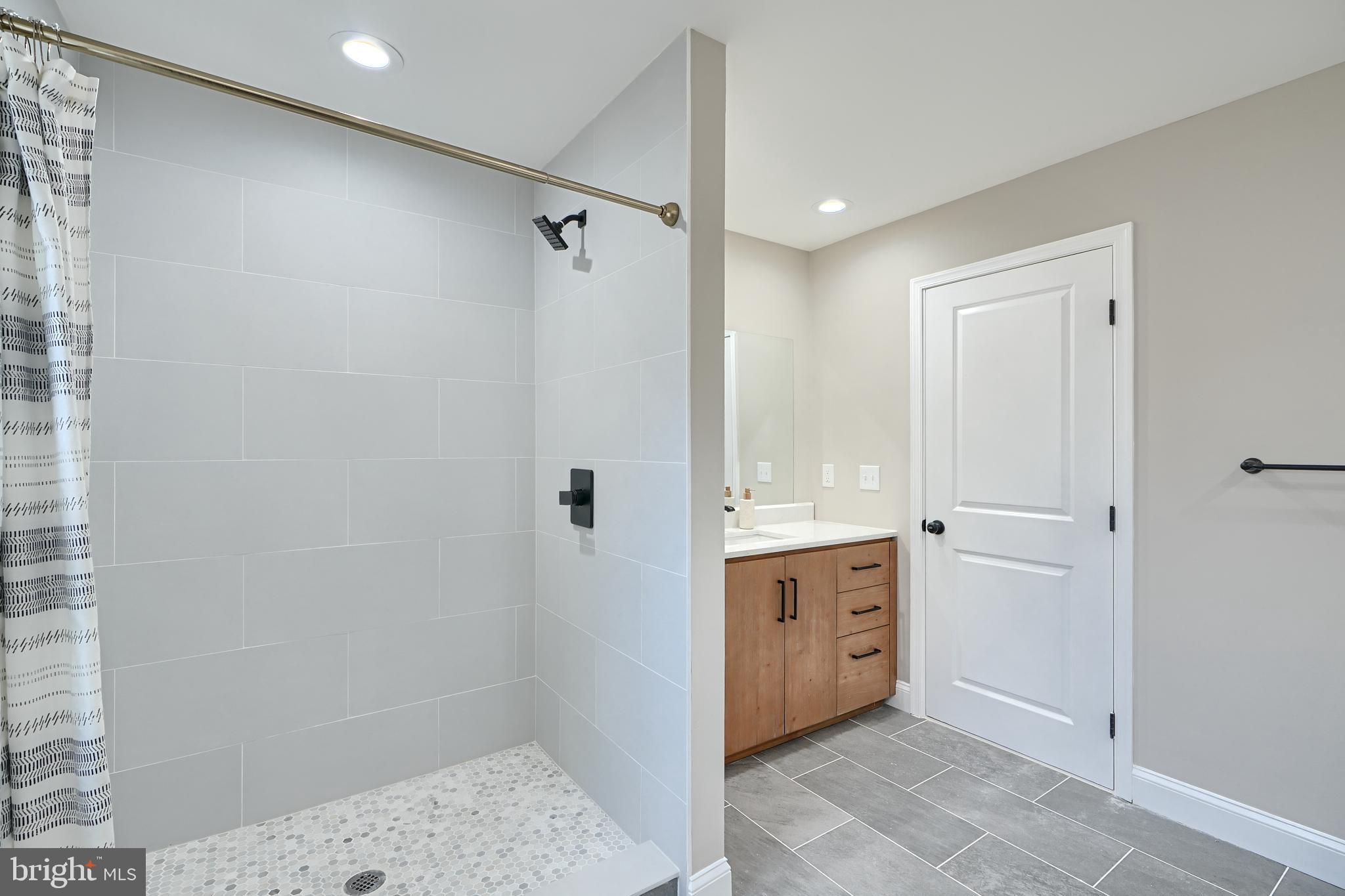 WORTHINGTON - Residential