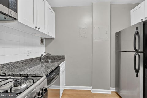 Photo of 1121 Arlington Boulevard #620, ARLINGTON, VA 22209 (MLS # VAAR2081334)
