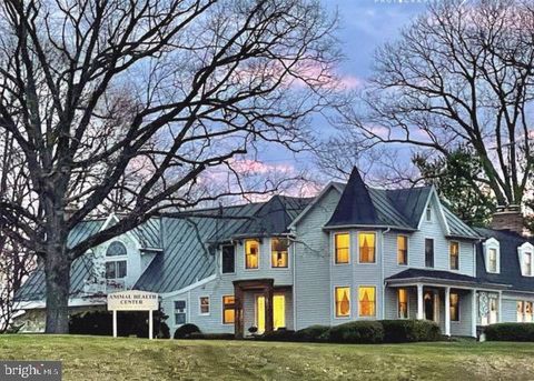 806 PARK AVENUE MOUNT AIRY MD 21771