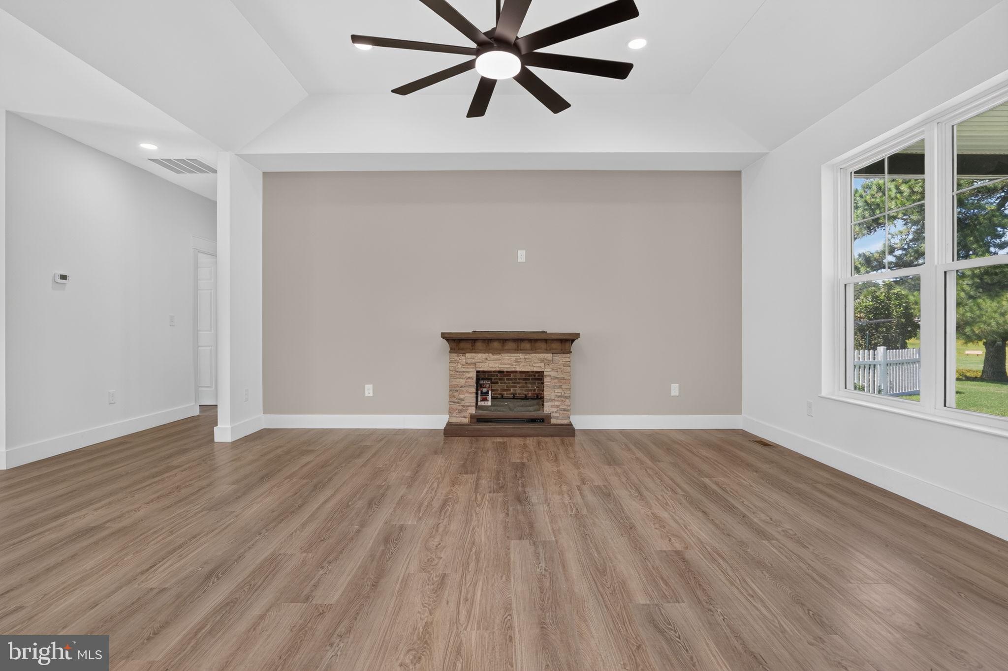3077 NAVIGATOR DRIVE