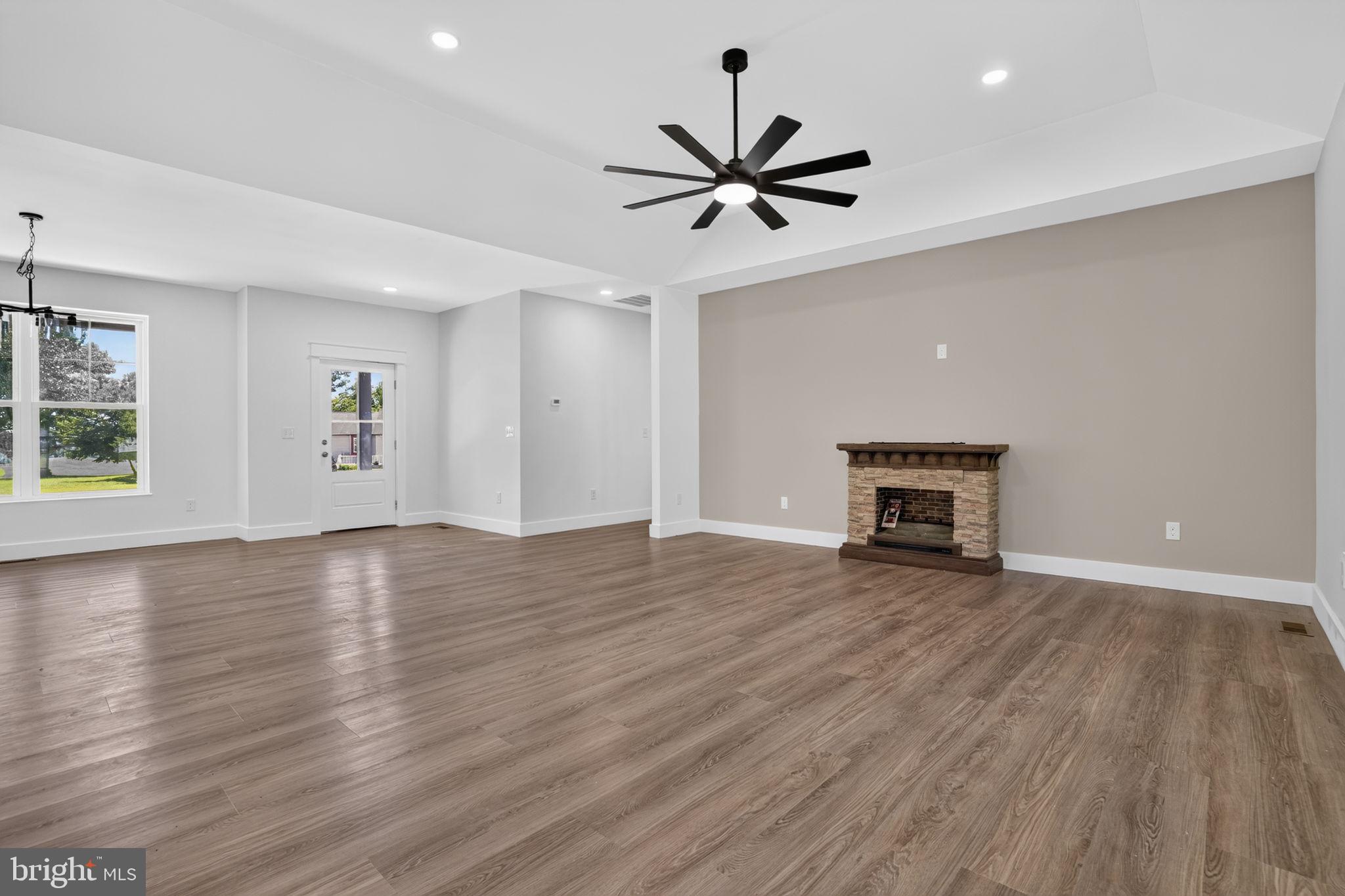 3077 NAVIGATOR DRIVE